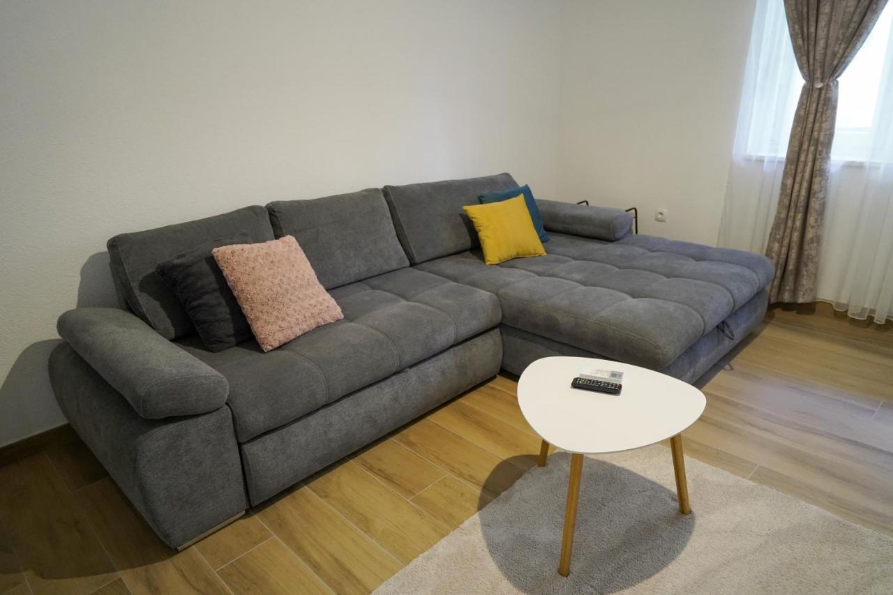 Apartment Ana Split Bagian luar foto