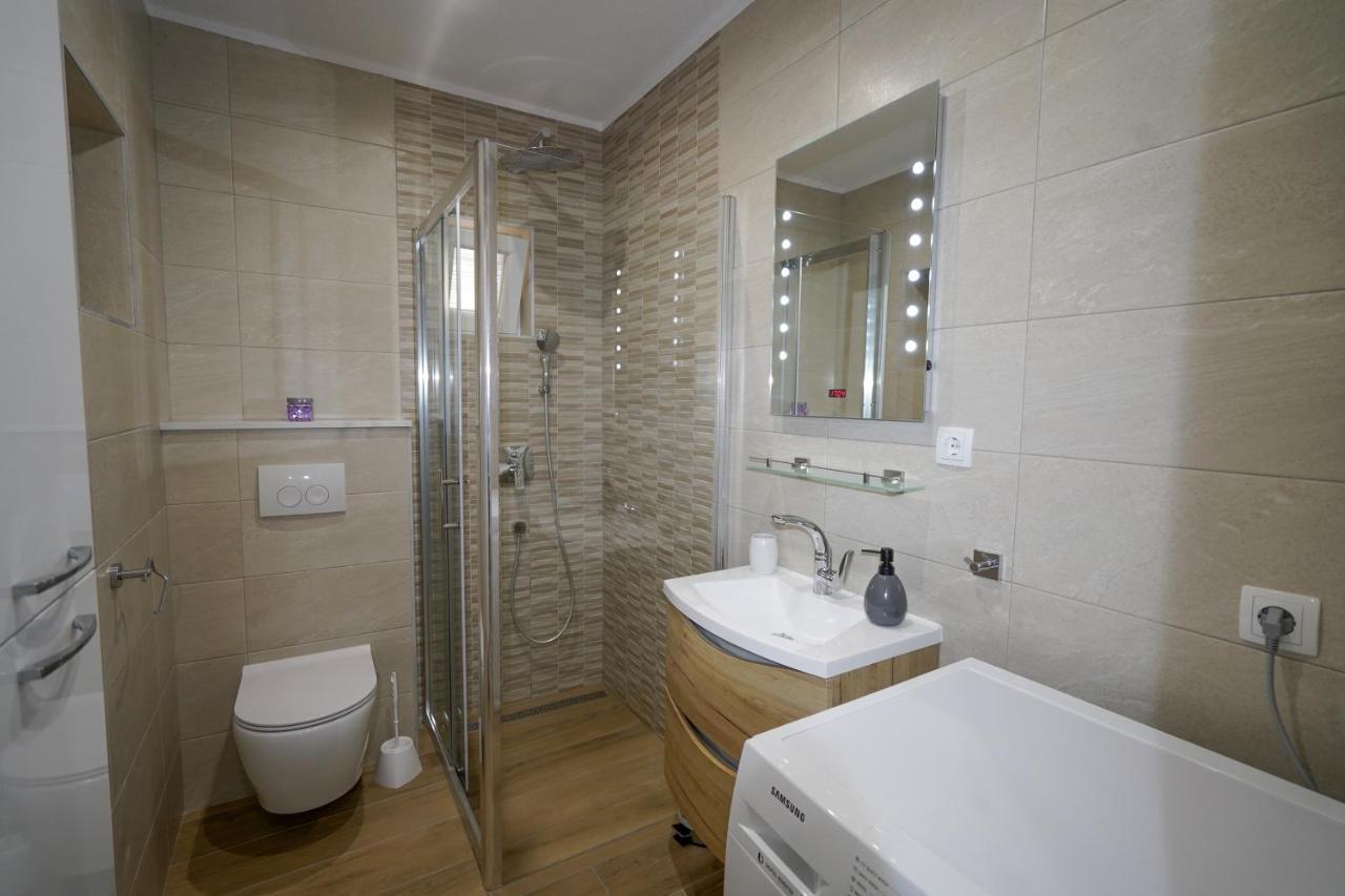 Apartment Ana Split Bagian luar foto