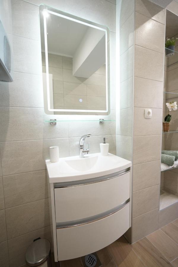 Apartment Ana Split Bagian luar foto